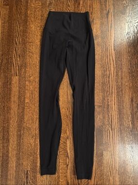 Lululemon black leggings